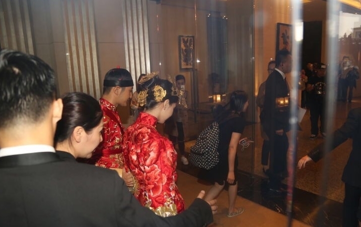 杨颖中式婚纱照_杨颖婚纱照(3)