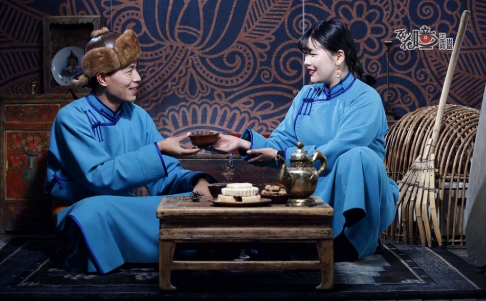 五花大绑婚纱小说_小说人物图片