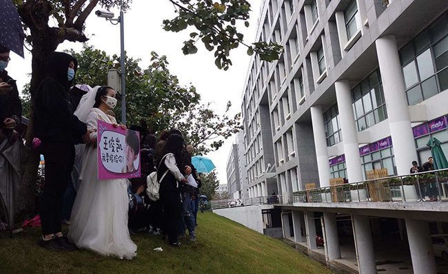 厦门婚纱厂_厦门国色佳人婚纱摄影公司 厦门婚纱摄影店(2)