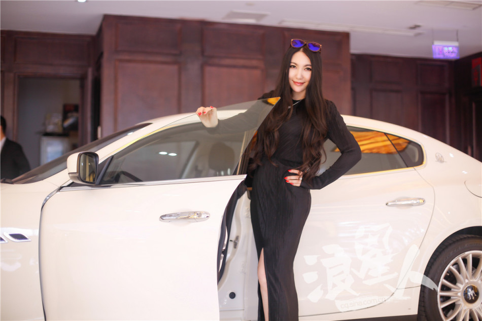 女老总年会_传销女老总