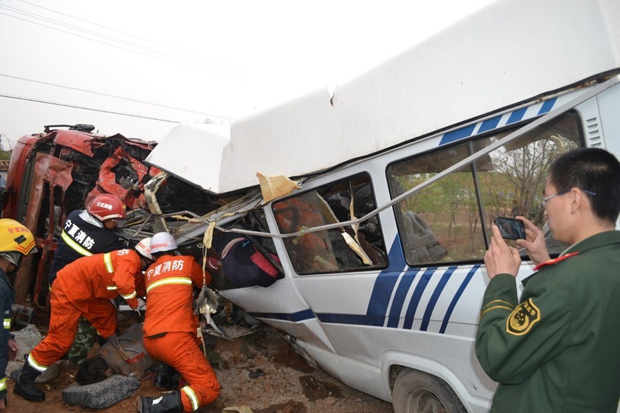 此处应有照片的照片,工地工资表格式范本,菲亚