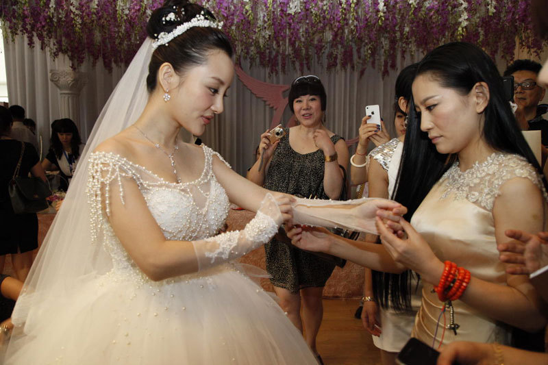 兰玉婚纱的价格_兰玉婚纱
