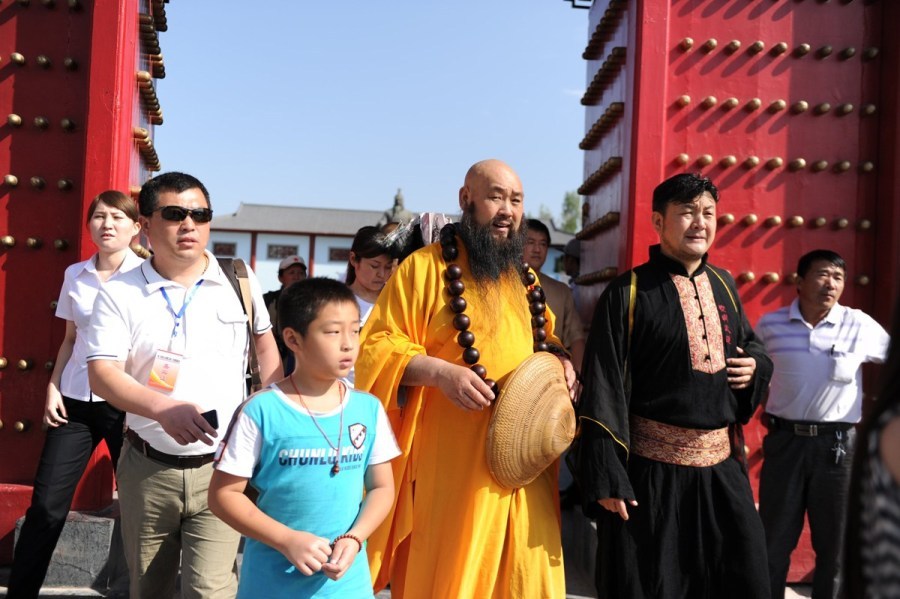 点击图片查看详情 崆峒区人口_崆峒区负责人介绍前期工作 -平凉海螺水泥有限责任公司欢迎您(3)