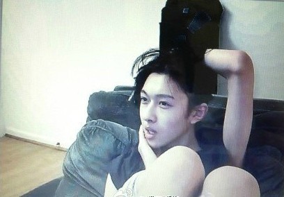 我叫美女今年十六岁疯狂猜成语_我今年十六岁正常吗(3)