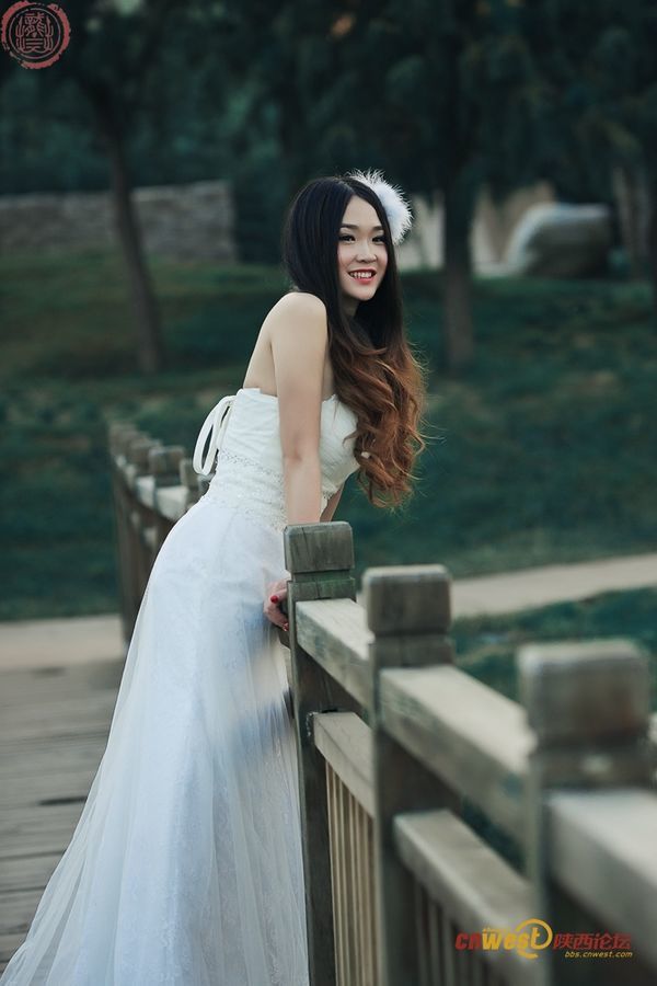 一个人的婚纱照片_一人的婚纱照片 一人的婚纱图片 一人的婚纱素材 Wed114美图 -一人的...(3)