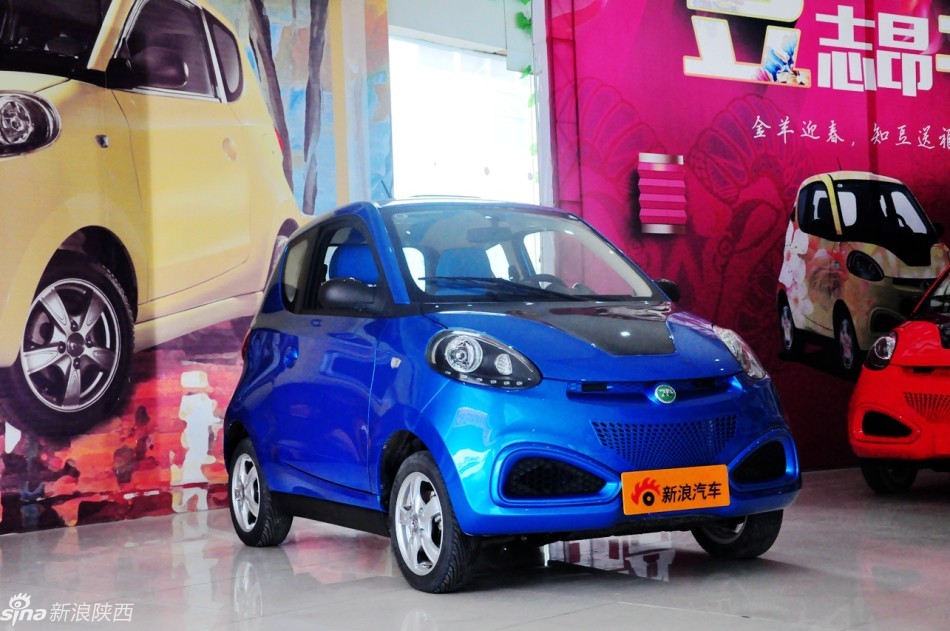 吉利新能源汽车报价图片