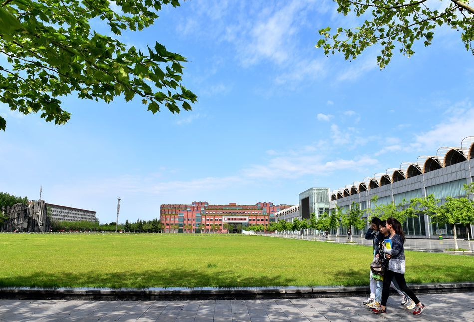 西京学院招聘_西京学院博士招聘公告(3)