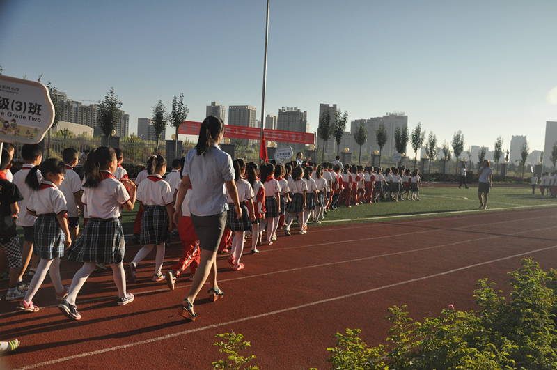 榆林小学排名_榆林逸夫小学照片2011