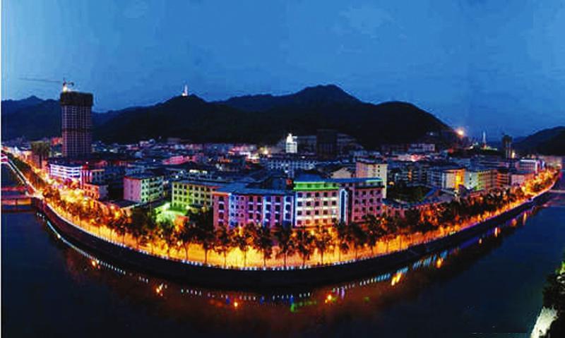 柞水县人口_柞水县全景