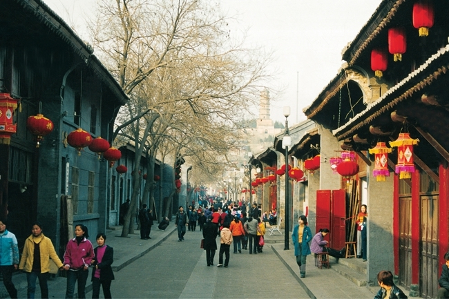 子长人口_子长煎饼(2)