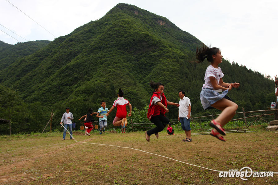 石泉县旅游景点_石泉县人口