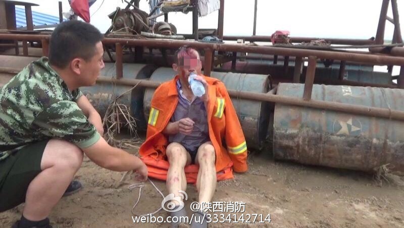 人口压力 自杀_一月内6名媒体从业人员自杀 压力大系罪魁祸首(3)