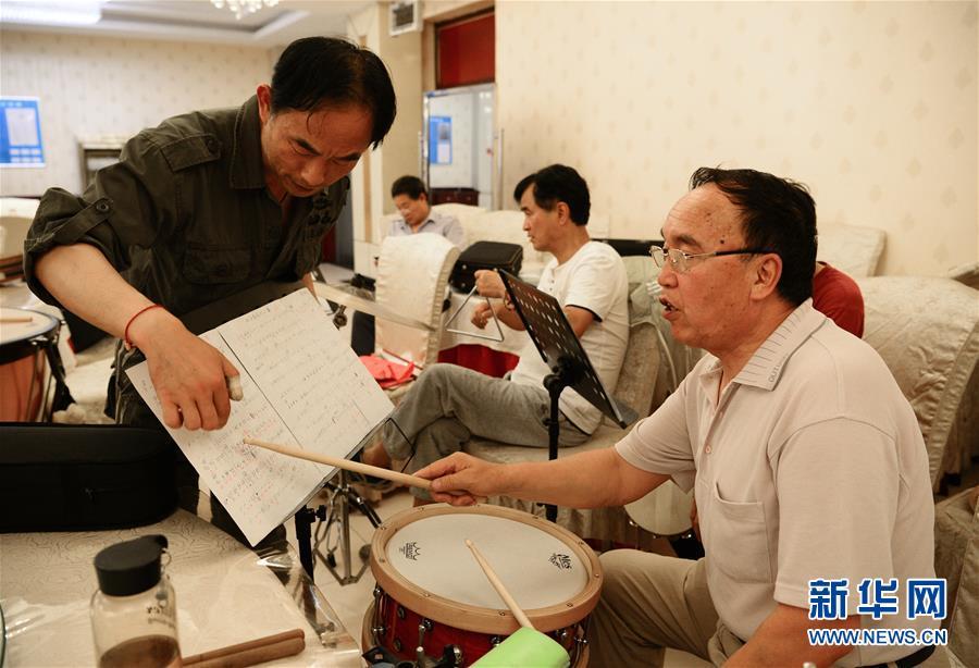 咸阳人口组成_咸阳机场图片(2)