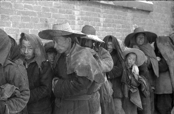 1942年河南人口_1942年的河南人 影像书画