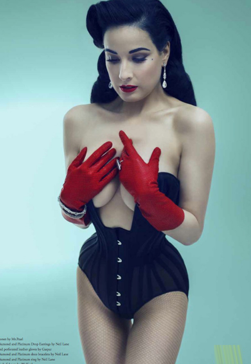 内衣轮播图_内衣美女(2)