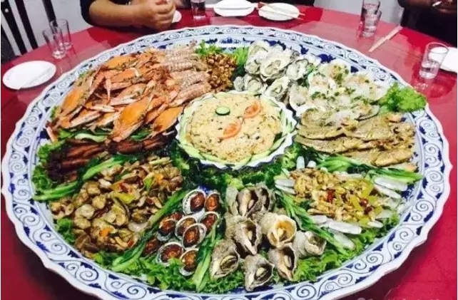 营口吃海鲜_营口坠龙事件_营口实验学校(2)