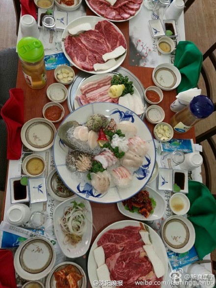 韩国庆州海鲜大餐_海鲜大餐图片大图_韩国海鲜大餐(3)
