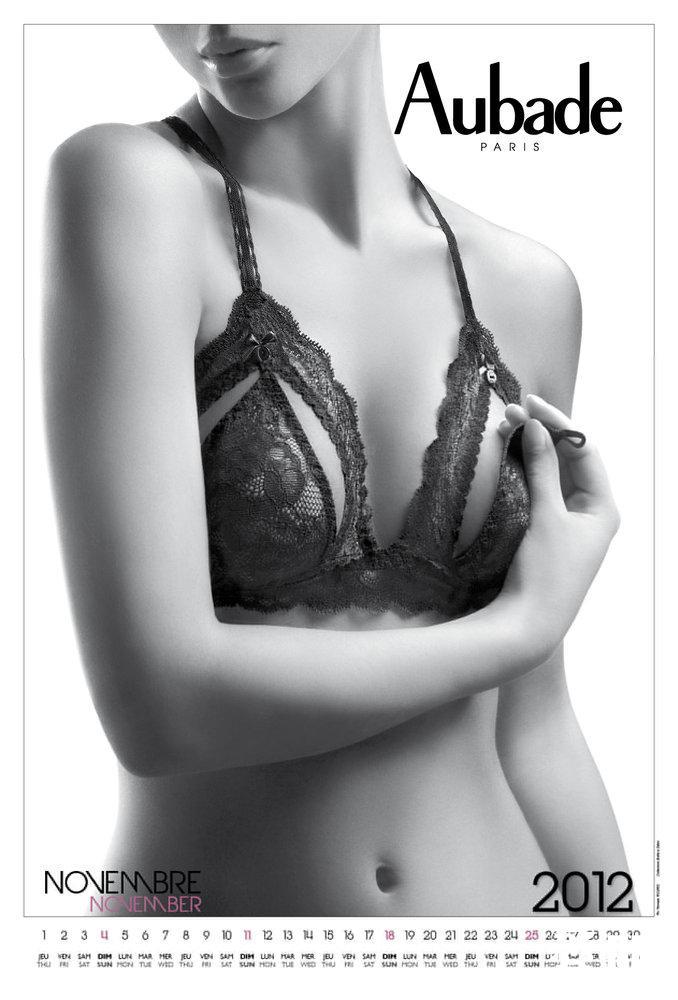 女性内衣画_内衣美女(3)