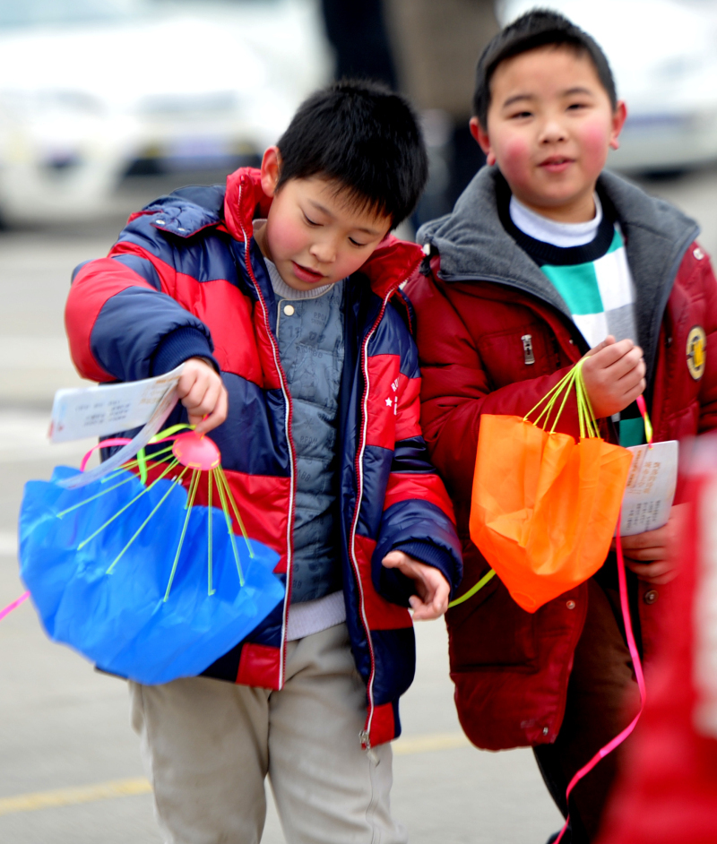 欢什么乱跳成语_成语故事图片