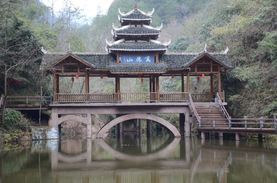 怀化市区人口有多少人_阳江市区有多少人口(3)