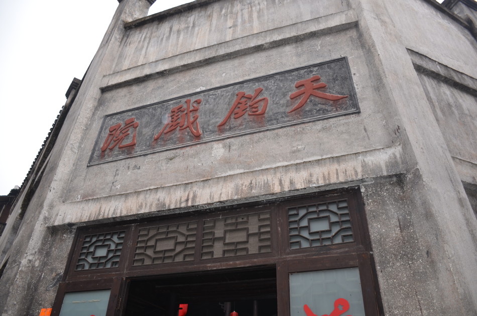怀化市区人口有多少人_阳江市区有多少人口(2)