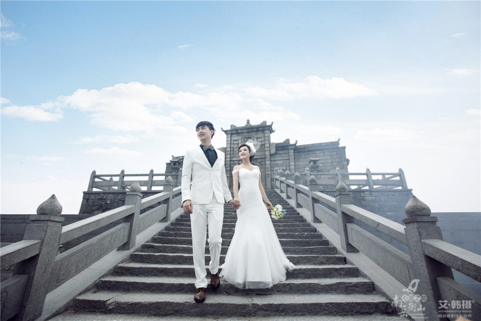 衡山路婚纱照_婚纱照风格(2)