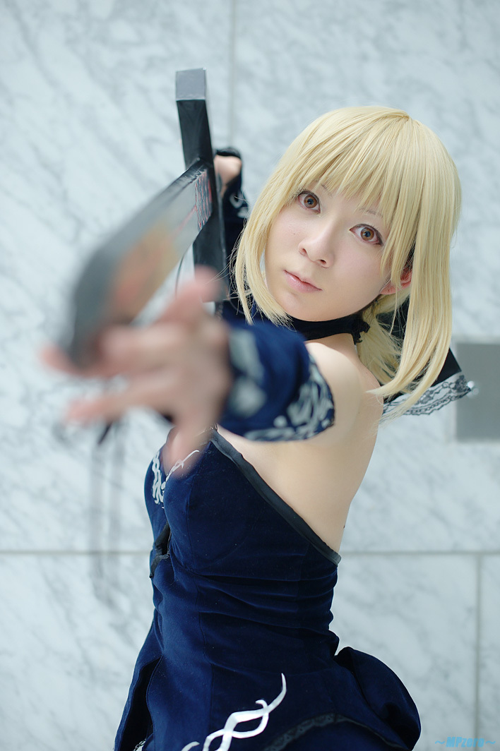 saber内衣cos
