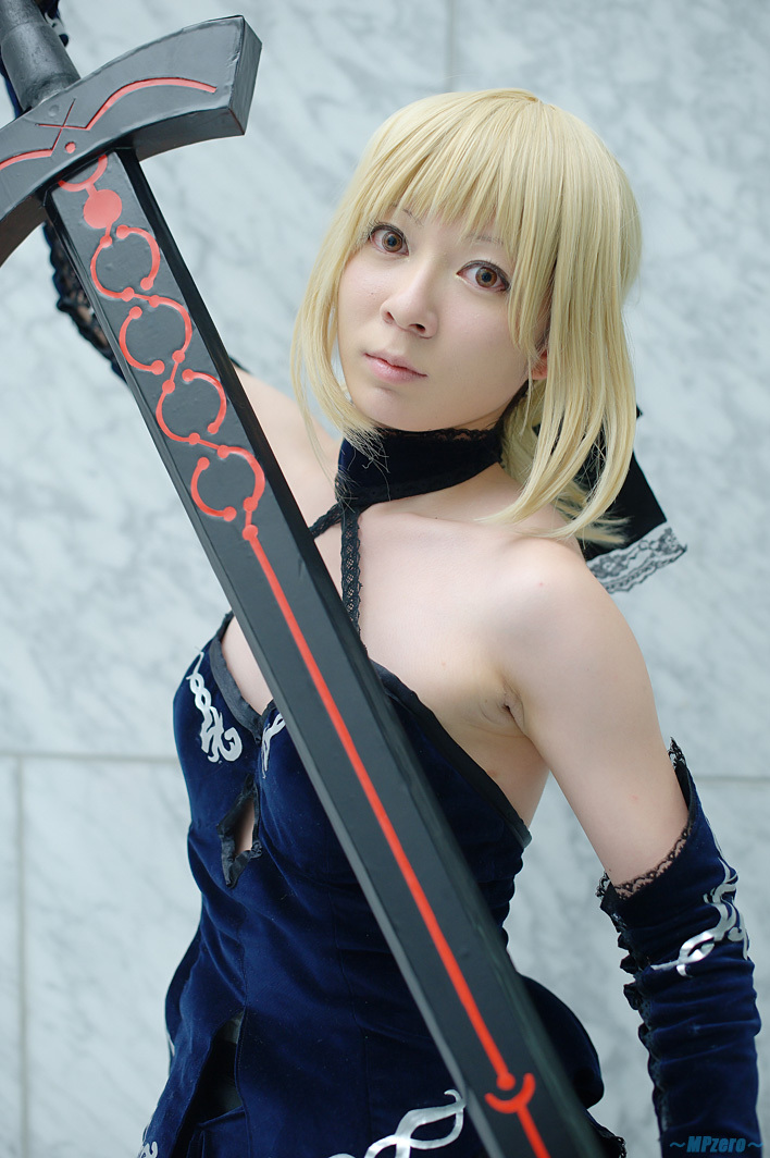saber内衣cos