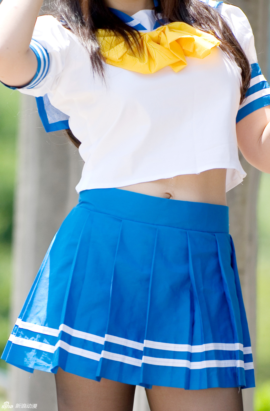 风衣巨乳(2)