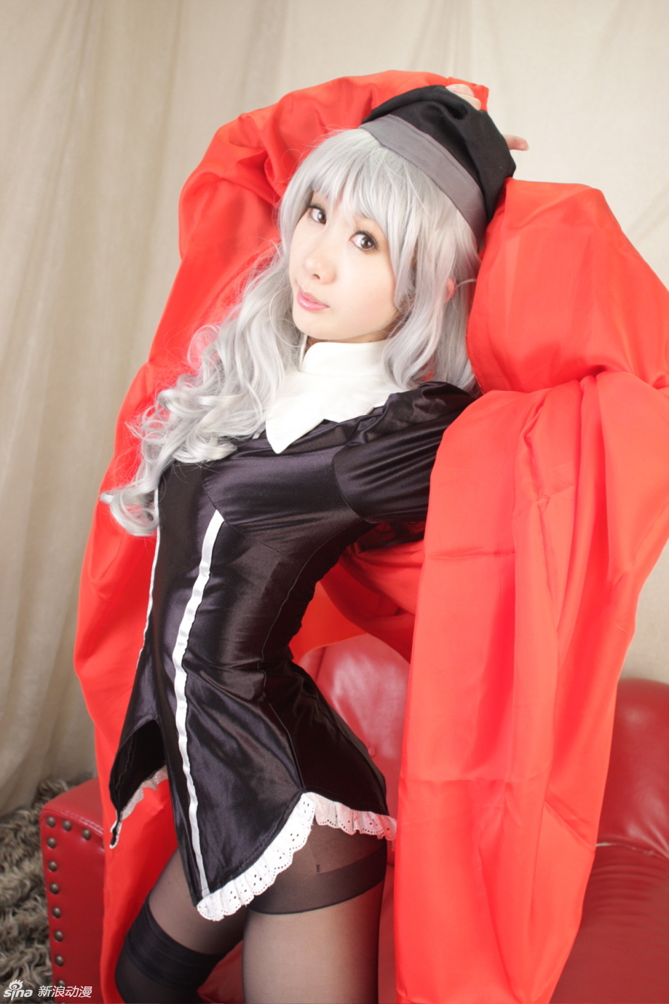 黑丝腿控大福利!守剃まどか《fate》系列卡莲cos