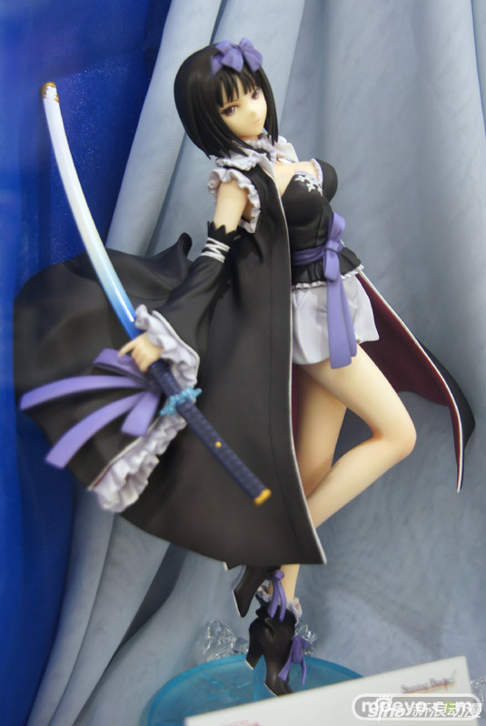光明之刃雪姬手办