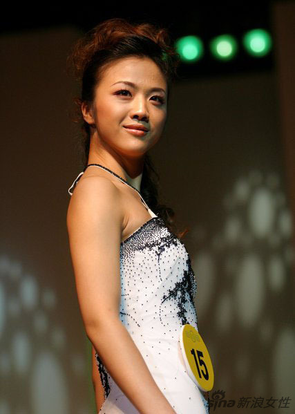 选美泳装内衣_内衣美女(2)