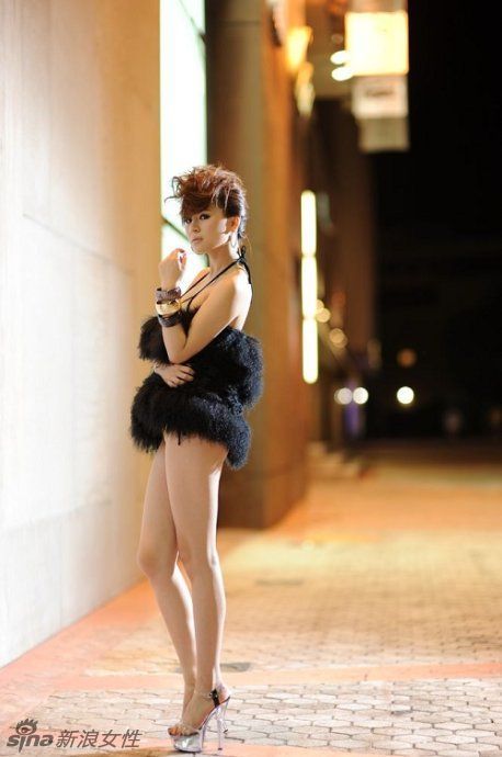 性感女主播内衣大片_韩国女主播性感内衣照