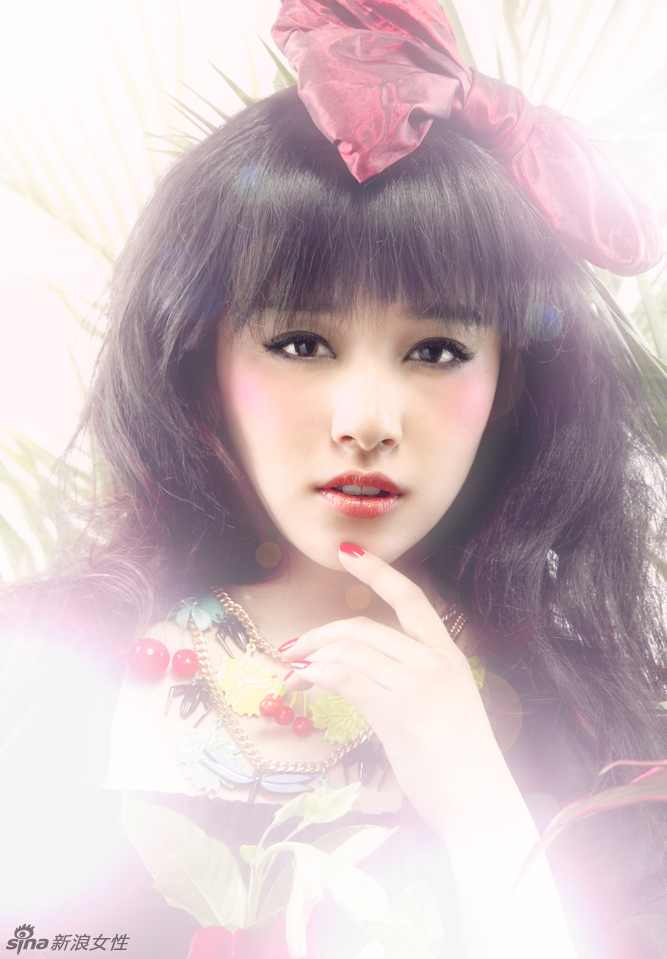 阚清子甜美造型