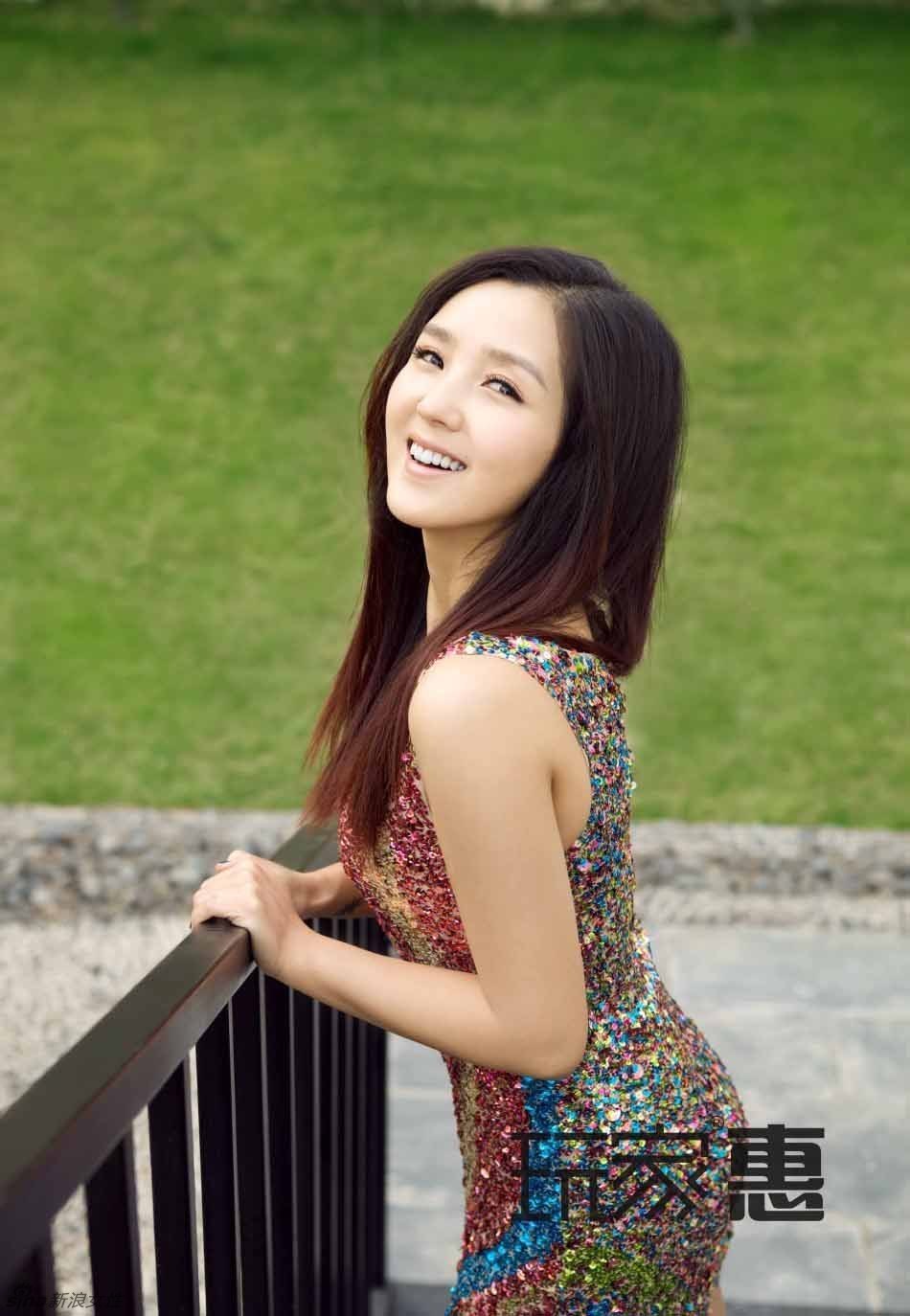 何洁