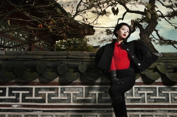 高圆圆华丽变身 时尚大片展现成熟妩媚