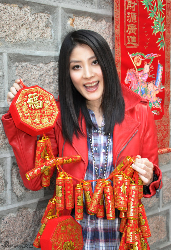 陈慧琳笑容灿烂