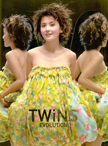 Twins十周年 从少女到熟女的造型妆容蜕变