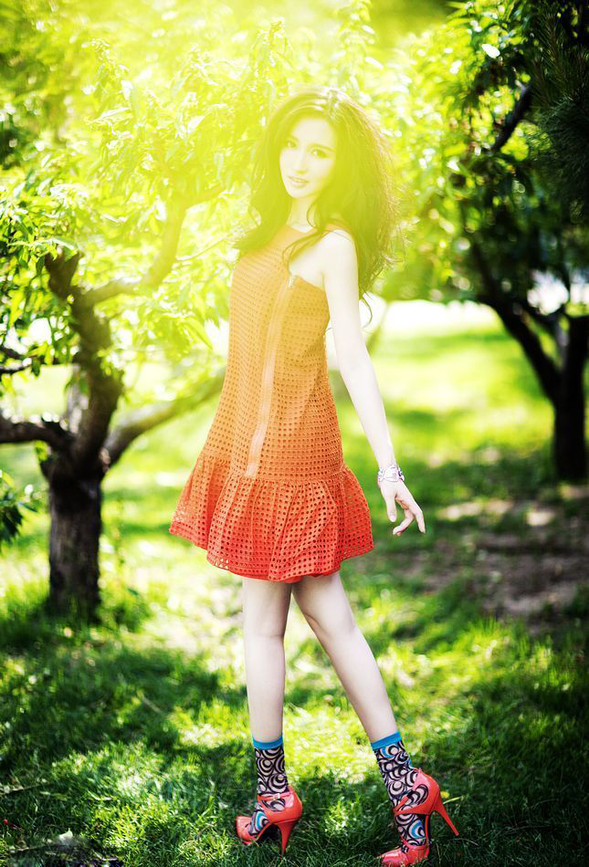 张萌甜美糖果色