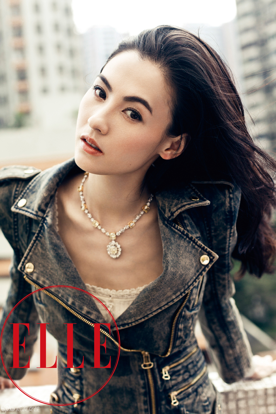 张柏芝婚变前写真 睡醒就去打仗