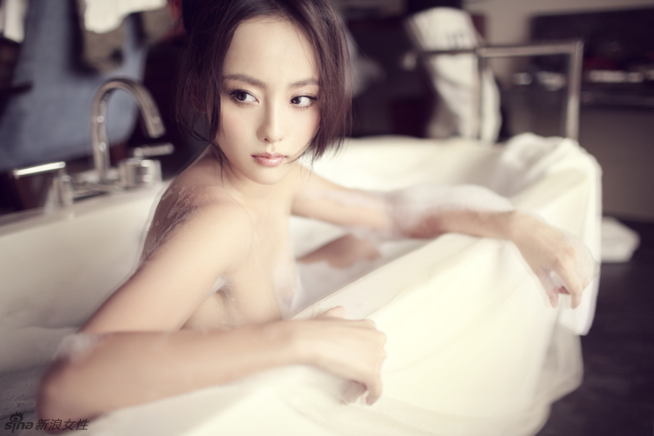 甜美张嘉倪