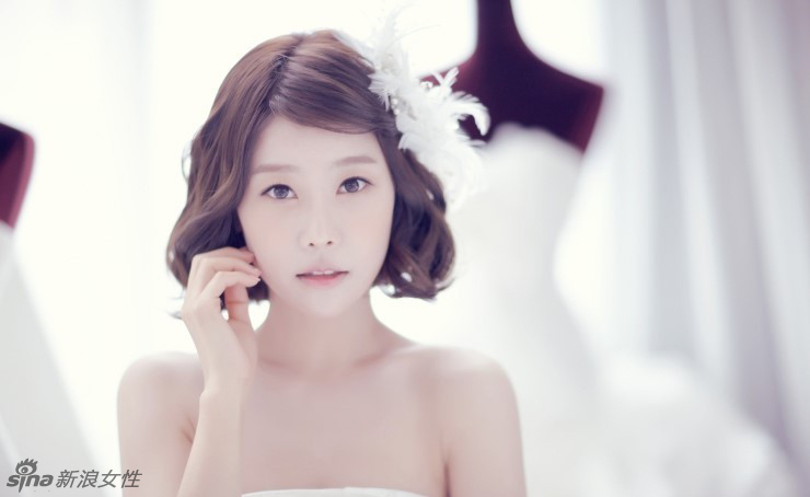 韩国组合Girls day成员唯美婚纱写真