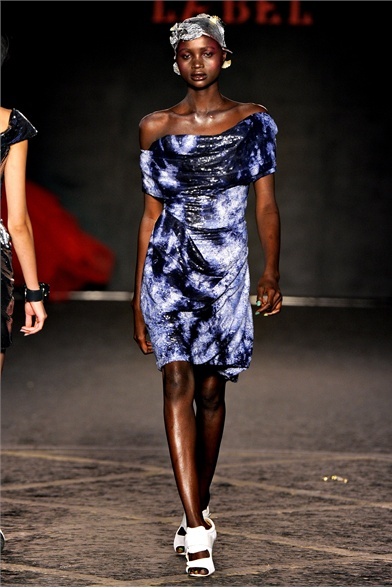 viviennewestwood图片 21311_95546_595149.jpg