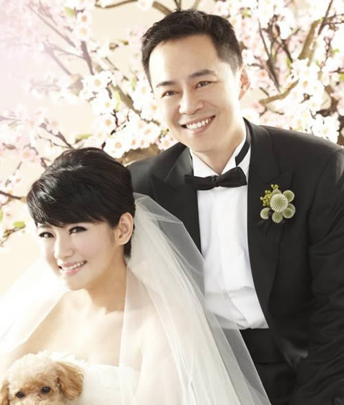 任家萱婚纱照_任家萱婚纱照片(2)