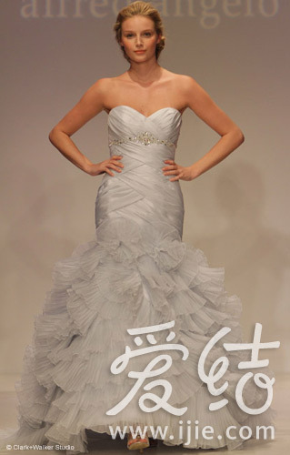 复古风婚纱_民国复古风婚纱旗袍(3)