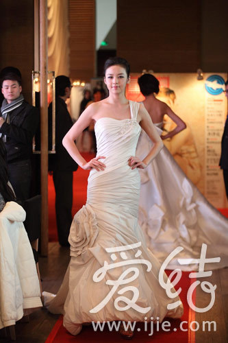 著名婚纱摄影品牌_中国著名的婚纱品牌