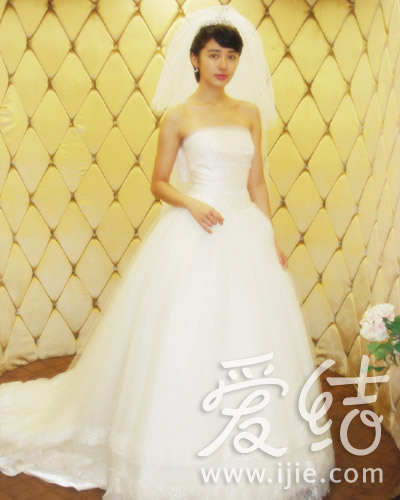 唯美婚纱照女_唯美婚纱照