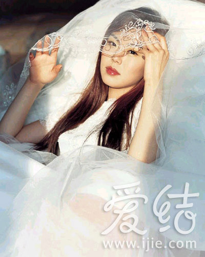 女生唯美婚纱照_婚纱照图片唯美