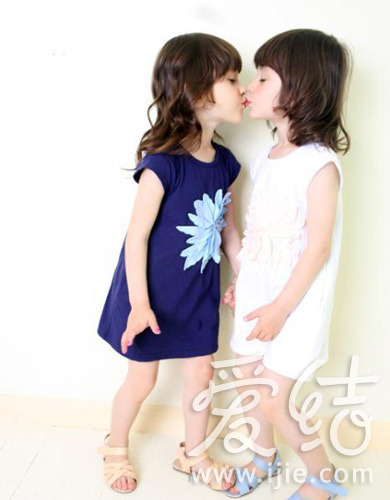 超Q的<em>混血双胞胎姐妹花</em> -- 佛山E家|佛山信息网