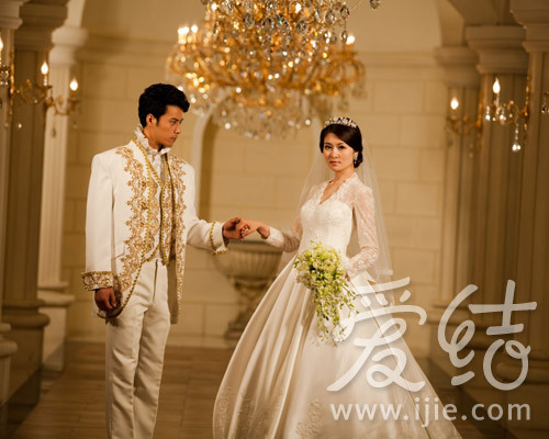 形容婚纱照_婚纱照图片唯美